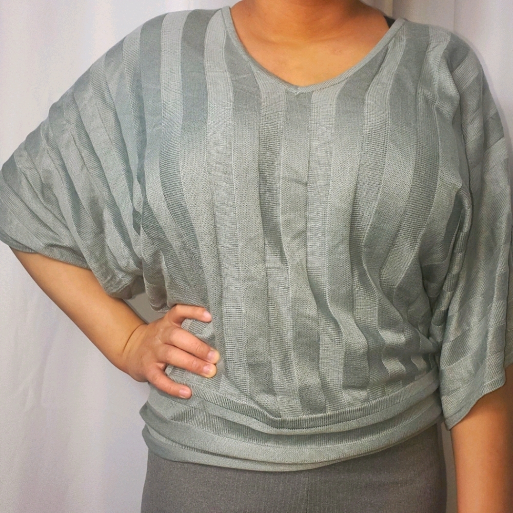Silver grey lightweight knit oversized sleeve top